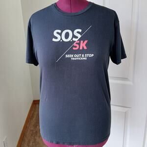 SOS 5K Black T-shirt Large ? World Concern seek out & stop trafficking marathon